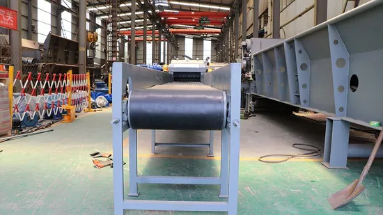 Log Branch Wooden Pallet Removal Nails Veneer Sawdust Powder Electric Wood Crusher Grinder Shredder Chipper Chopper Machine 